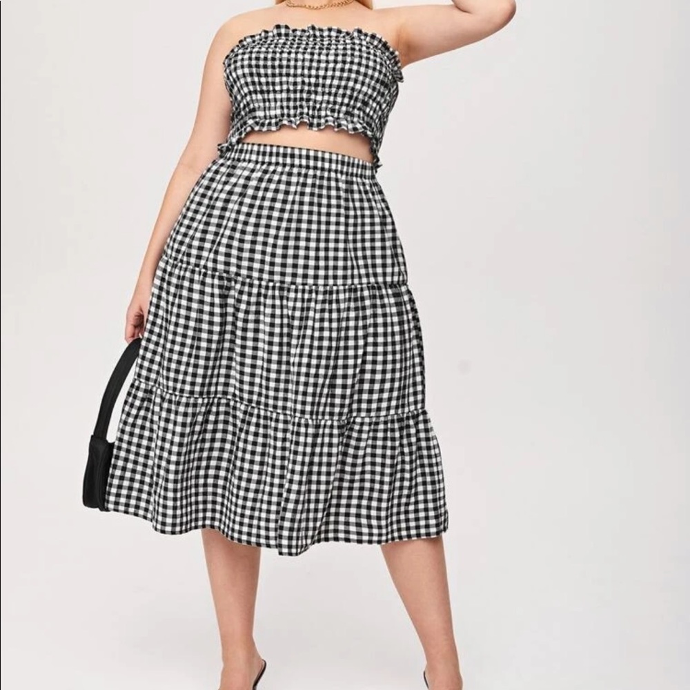 Black and white checkerboard two piece set
